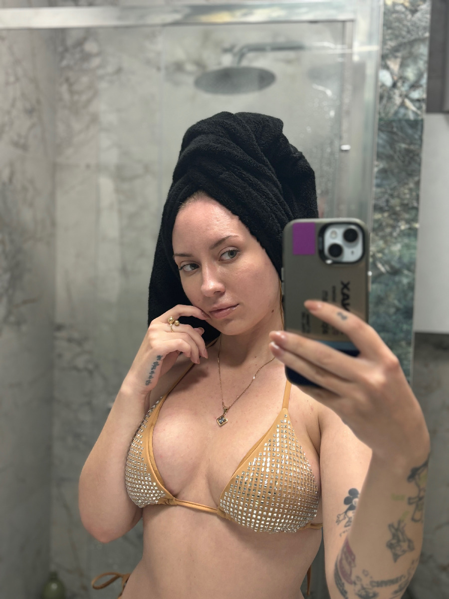 Nude girl KateV in Tiba